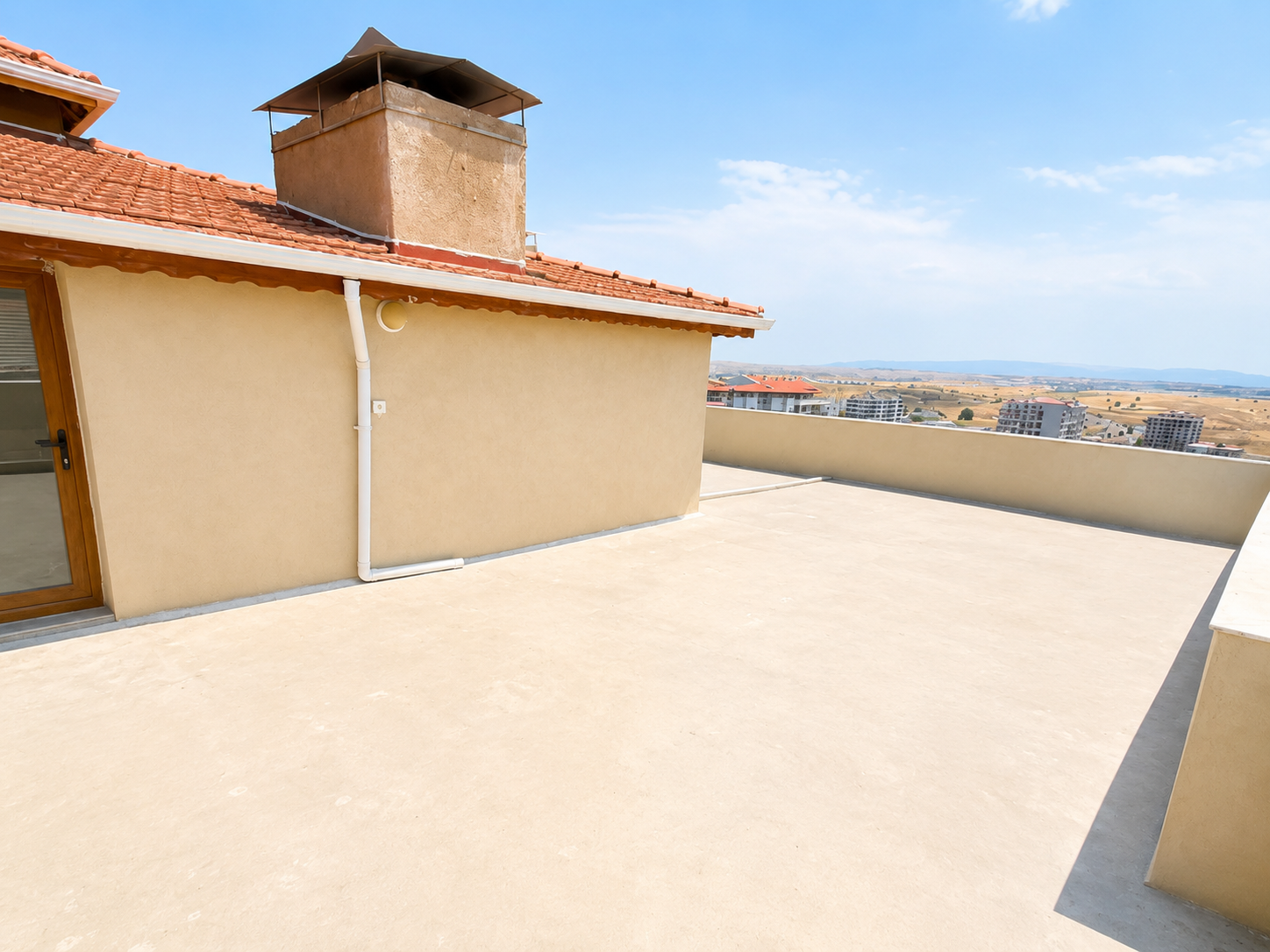YSS DUBLEKS FERAH TERASLI 5+1 DAİRE